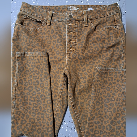 Leopard print high rise denim jeans - Picture 2 of 11